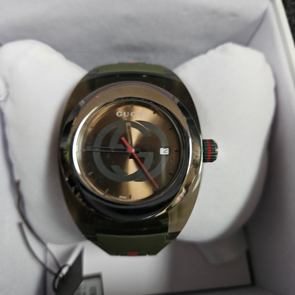 Gucci Green and Gold Wearable Watch